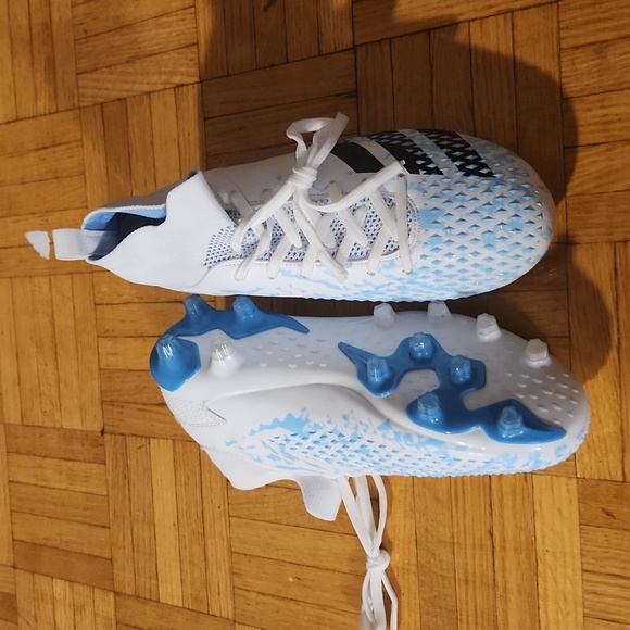 Adidas Soccer boots - Picture 4 of 4